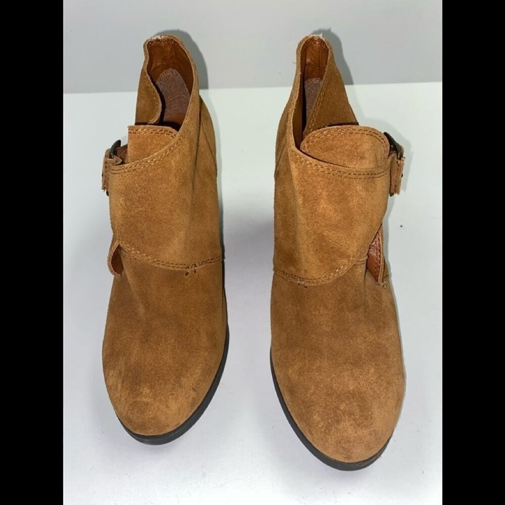 LUCKY BRAND WOMENS “BOOTIE” SIZE 6.5 NWOT